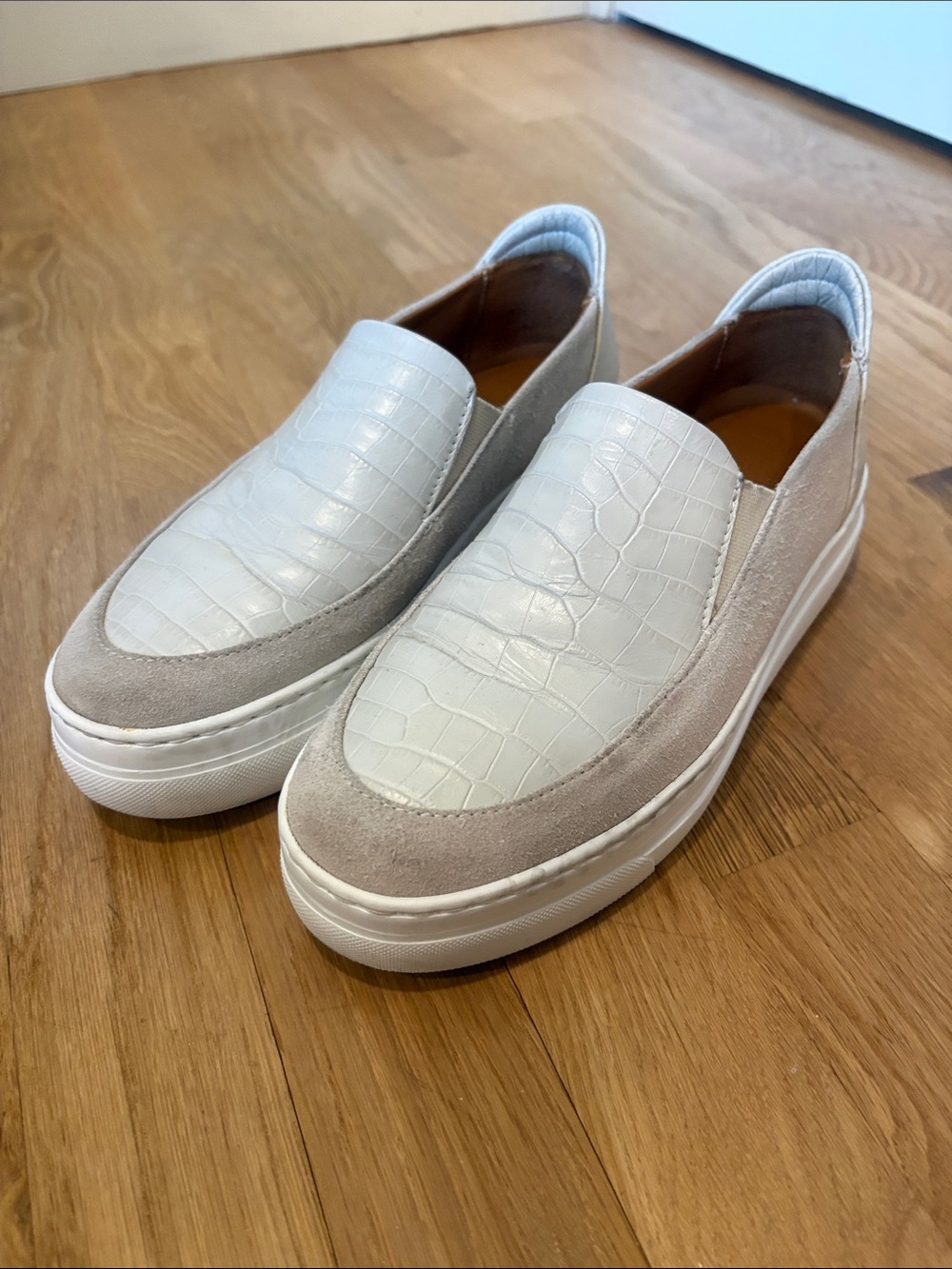 M. Gemi The Zeta Sip on Sneakers in tonal Beige